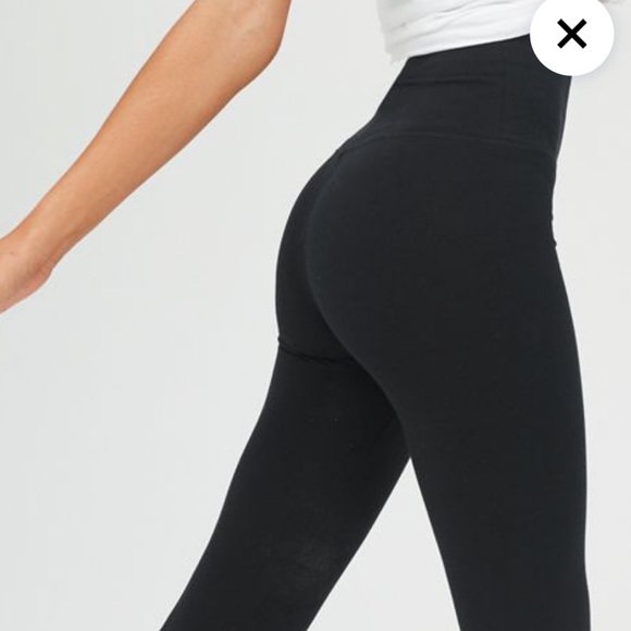 American Eagle Outfitters Pants - Offline OG High Waisted Leggings